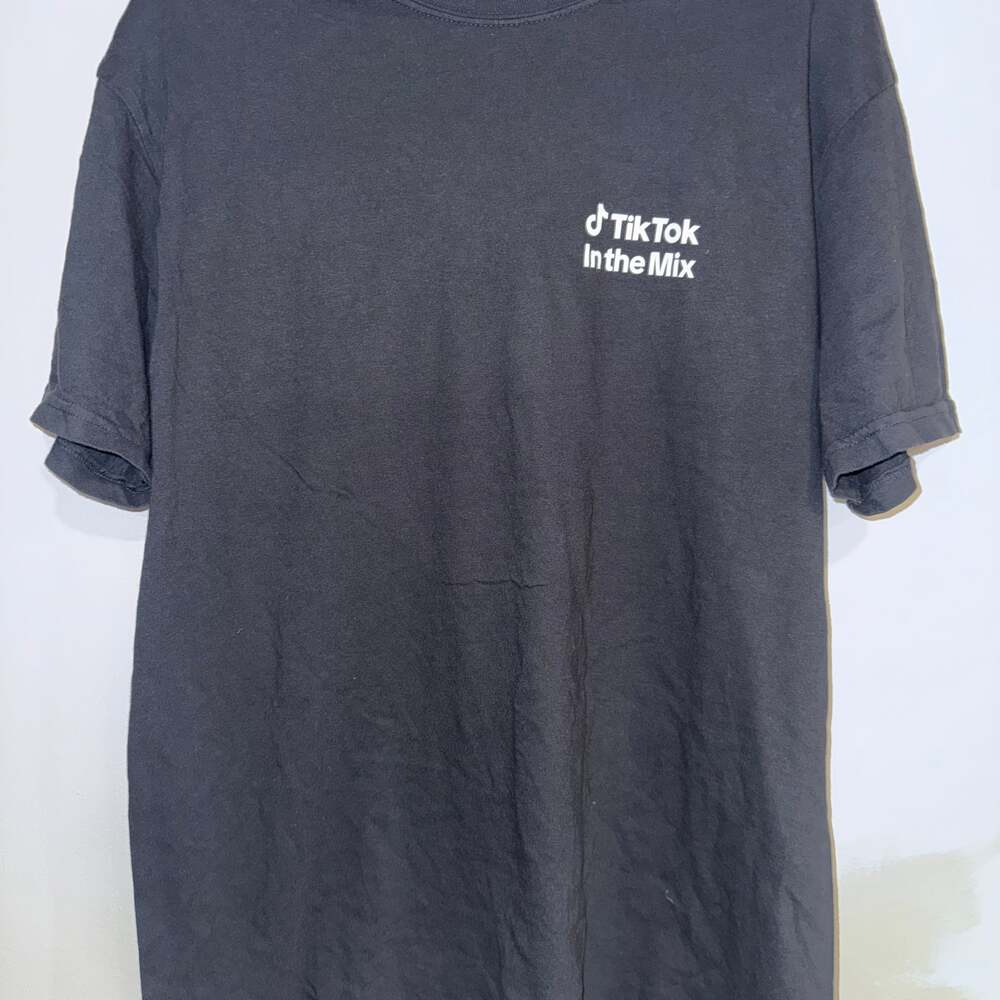 TikTok‎ In The Mix Mesa Az 2023 Graphic T-Shirt, Size Large